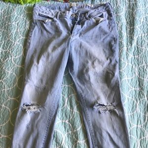 Cropped skinny light wash jeans